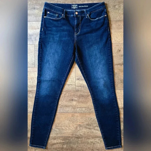 Signature by Levi Strauss Denim - Signature by Levi Strauss Mid Rise Skinny Jeans Sz. 14L 32x32 Long